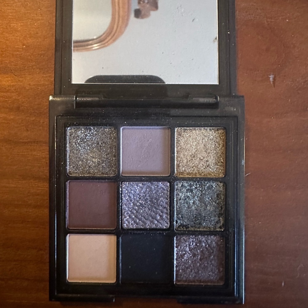 Huda Beauty Wild Jaguar Palette